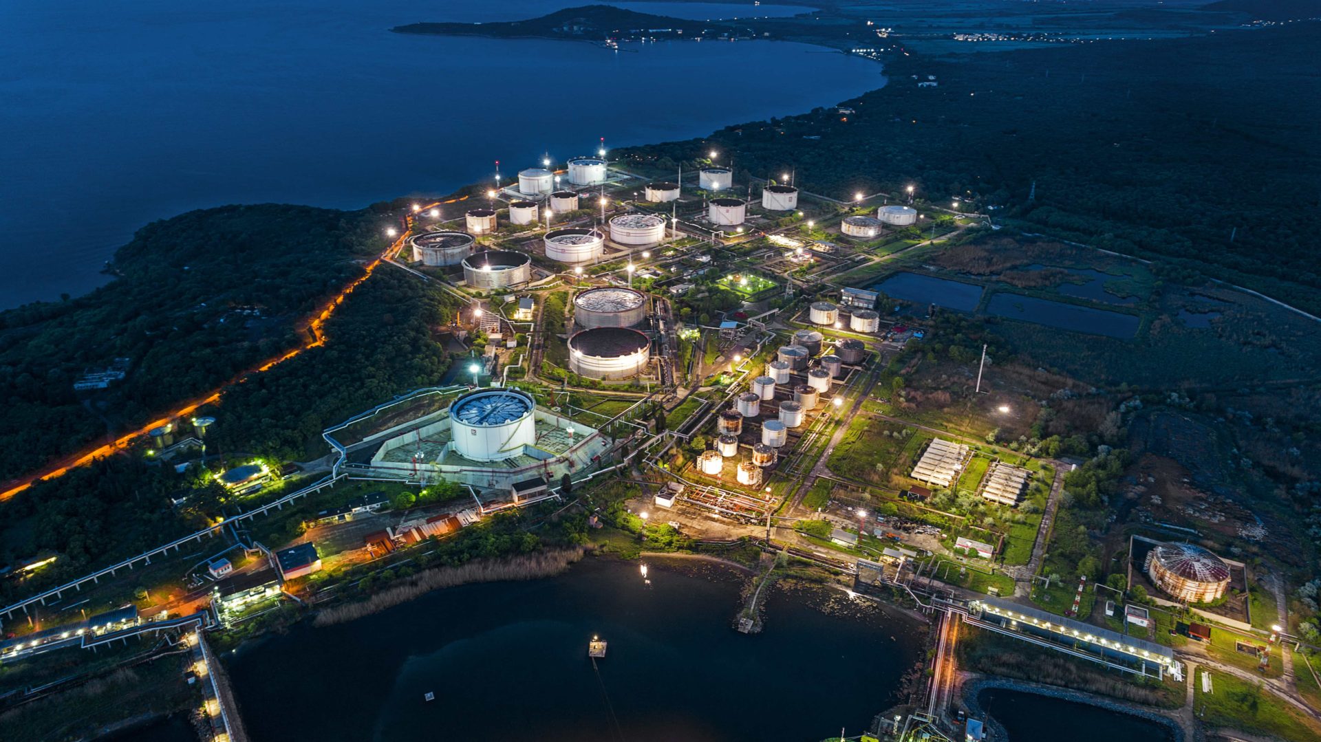 LNG Infra & Alt Fuel Equity Research